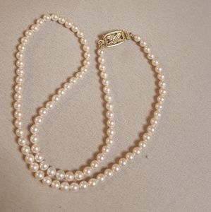 Pearl Necklace